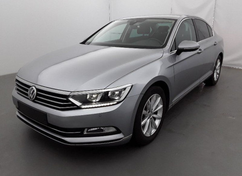 Volkswagen PASSAT 1.5 TSI 150 EVO DSG7 Carat