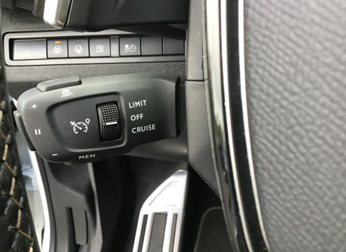 Peugeot 3008 Hybrid 225 e-EAT8 GT
