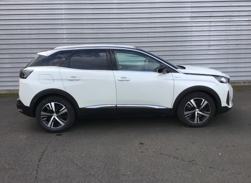 Peugeot 3008 Nouveau Hybrid 225 e-EAT8 GT