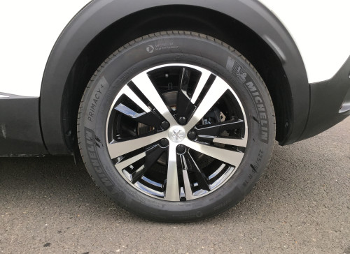 Peugeot 3008 Hybrid 225 e-EAT8 GT