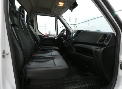 IVECO DAILY CHASSIS CABINE Nouveau CAB 35 C 16 EMP 3750 QUAD-TOR BVM6 - 2P