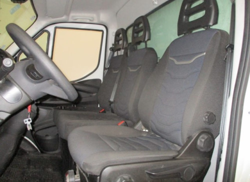 IVECO DAILY CHASSIS CABINE Nouveau CAB 35 C 16 EMP 4100 QUAD-LEAF BVM6