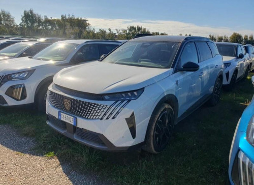 Peugeot 5008 Nouveau Hybrid 145 ch e-DCS6 GT