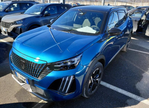 Peugeot 2008 Nouveau Hybrid 145 e-DCS6 GT