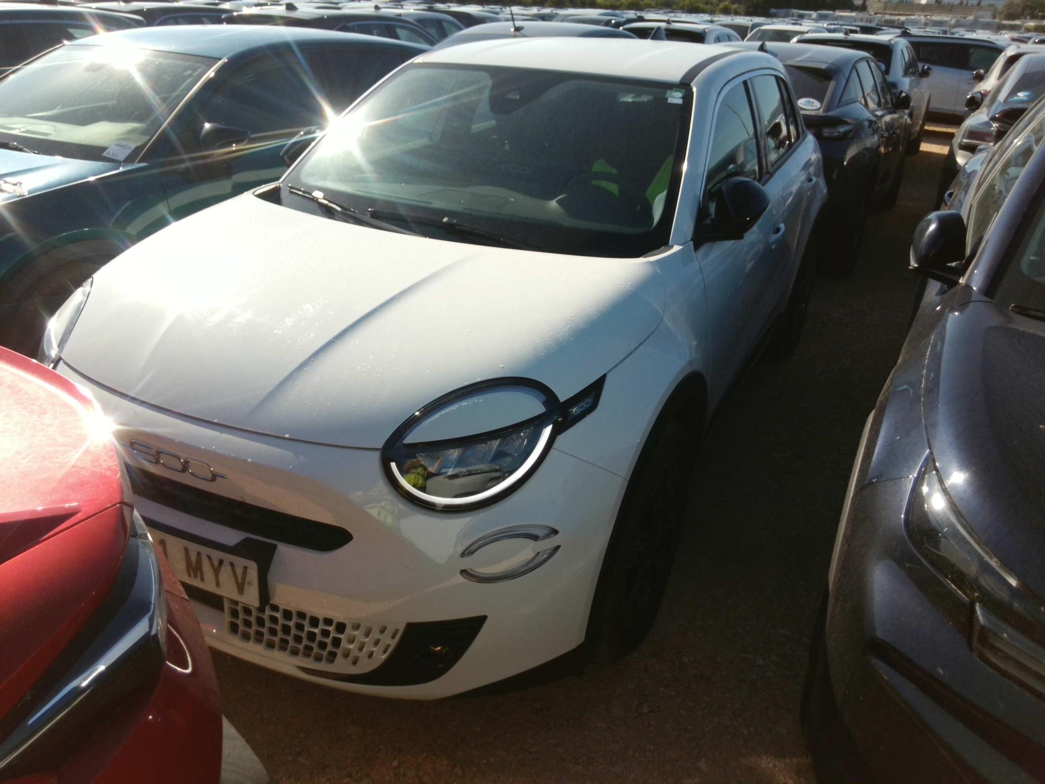 Fiat 600 1.2 Hybrid 100ch DCT6