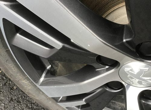 Peugeot 3008 Hybrid 136 e-DCS6 Allure Pack