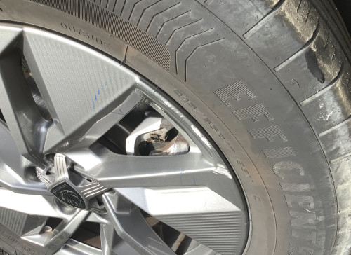 Peugeot 408 Hybrid 136 e-DCS6 Allure