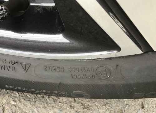 Peugeot 208 PureTech 100 S&S BVM6 Allure
