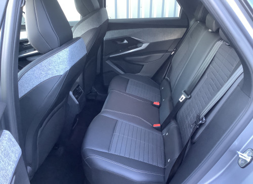 Peugeot 3008 Nouveau Hybrid 145 e-DCS6 Allure