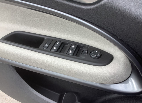 Fiat 600 Nouvelle 1.2 Hybrid 100ch DCT6 La Prima - 5P