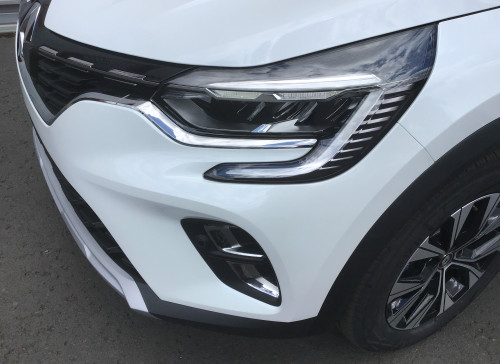 Renault CAPTUR mild hybrid 140 EDC Techno