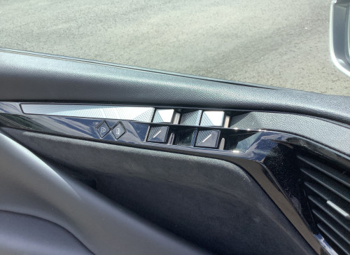 DS DS 4 PureTech 130 EAT8 Performance Line