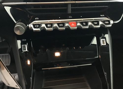 Peugeot 208 Nouvelle Hybrid 110 e-DCS6 Allure