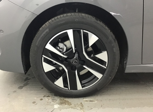 Peugeot 208 Nouvelle Hybrid 110 e-DCS6 Allure