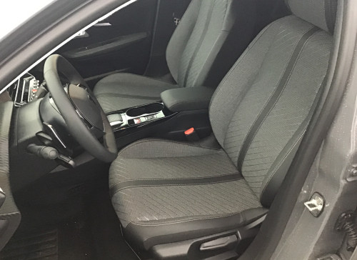 Peugeot 208 Nouvelle Hybrid 110 e-DCS6 Allure