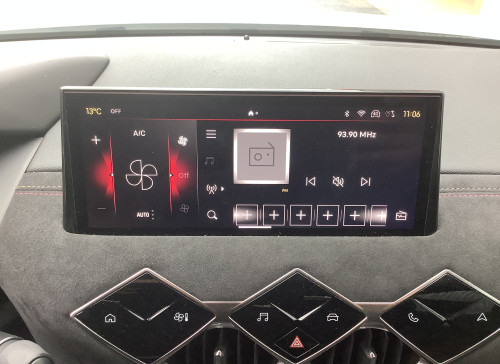 DS DS 3 Nouveau PureTech 130 EAT8 Performance Line