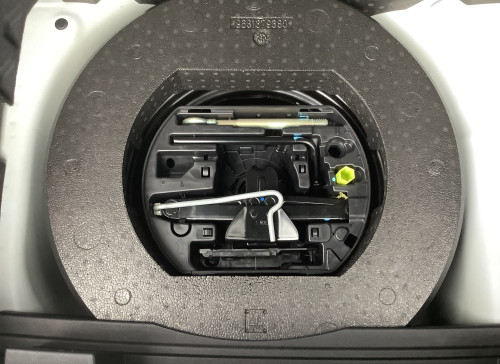 DS DS 3 Nouveau PureTech 130 EAT8 Performance Line