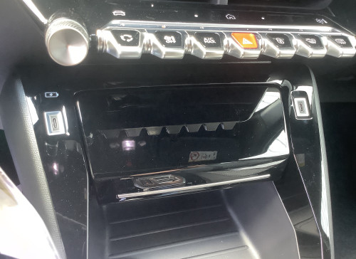 Peugeot 2008 Nouveau Hybrid 145 e-DCS6 Allure