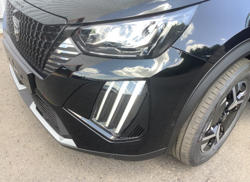 Peugeot 2008 Nouveau Hybrid 145 e-DCS6 Allure