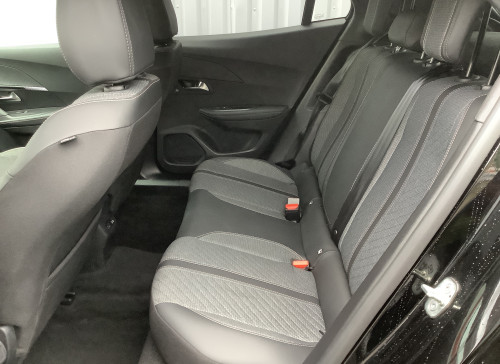 Peugeot 2008 Nouveau Hybrid 136 e-DCS6 Allure