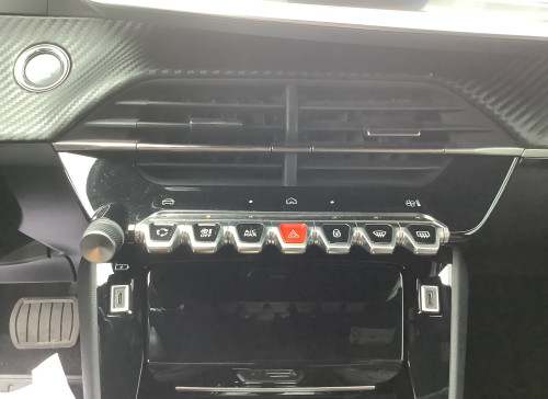 Peugeot 2008 Nouveau Hybrid 136 e-DCS6 Allure