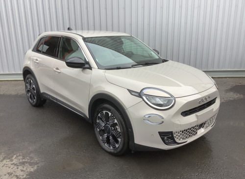 Fiat 600 Nouvelle T-Gen 3 1.2 Hybrid 110ch eDCT6 La Prima