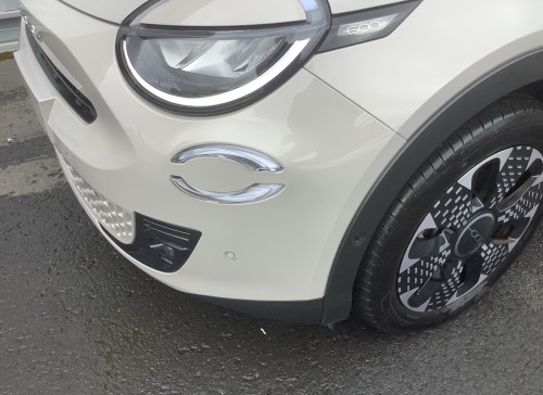 Fiat 600 Nouvelle T-Gen 3 1.2 Hybrid 110ch eDCT6 La Prima