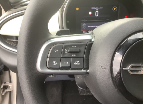 Fiat 600 Nouvelle T-Gen 3 1.2 Hybrid 110ch eDCT6 La Prima