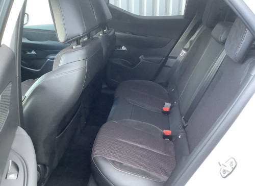 DS DS 3 Nouveau PureTech 130 EAT8 Performance Line