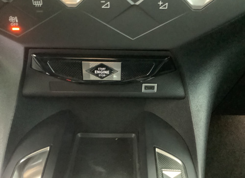 DS DS 3 Nouveau PureTech 130 EAT8 Performance Line