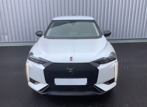 DS DS 3 Nouveau PureTech 130 EAT8 Performance Line