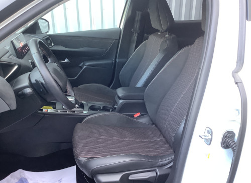 DS DS 3 Nouveau PureTech 130 EAT8 Performance Line