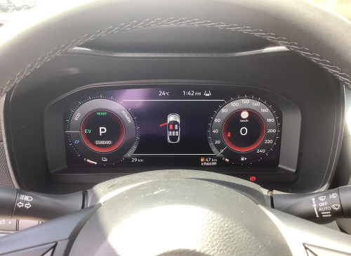 Nissan JUKE Nouveau HYBRID 143 N-Connecta