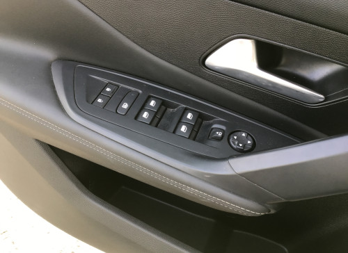 Peugeot 308 Nouvelle PureTech 130ch S&S EAT8 Allure