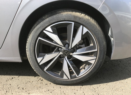 Peugeot 308 Nouvelle PureTech 130ch S&S EAT8 Allure