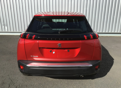 Peugeot 2008 PureTech 100 S&S BVM6 Active