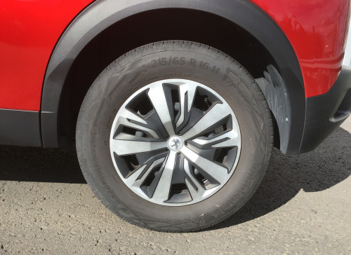 Peugeot 2008 PureTech 100 S&S BVM6 Active