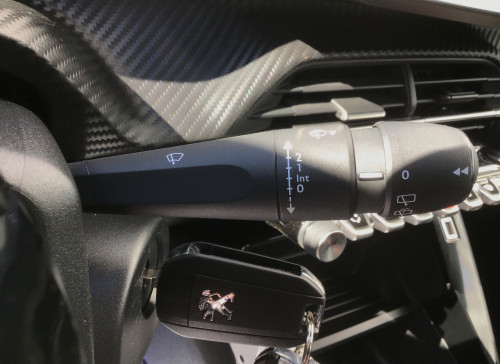 Peugeot 208 PureTech 100 S&S BVM6 Active