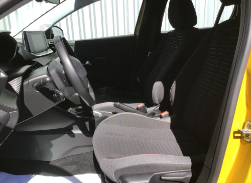 Peugeot 208 PureTech 100 S&S BVM6 Active