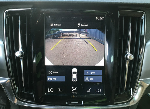 Volvo S90 D4 AWD 190 ch Geartronic 8 Momentum