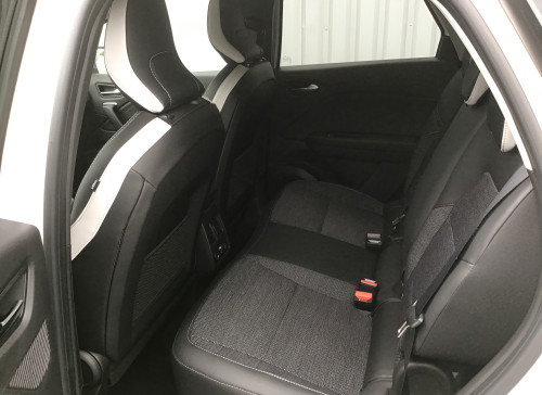 Renault CAPTUR mild hybrid 140 EDC Techno