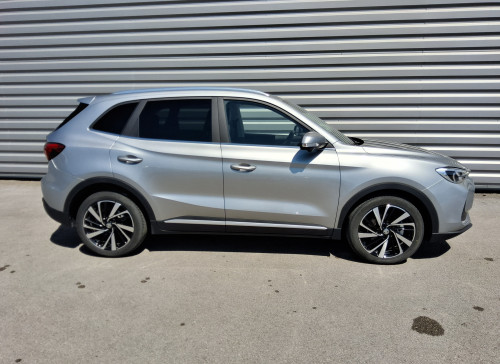 MG ZS Nouveau 1.5 L Hybrid+ 197 ch Luxury