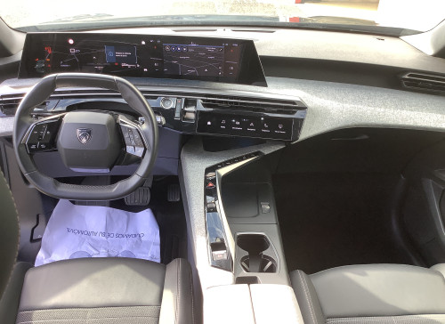 Peugeot 3008 Nouveau Hybrid 136 e-DCS6 Allure