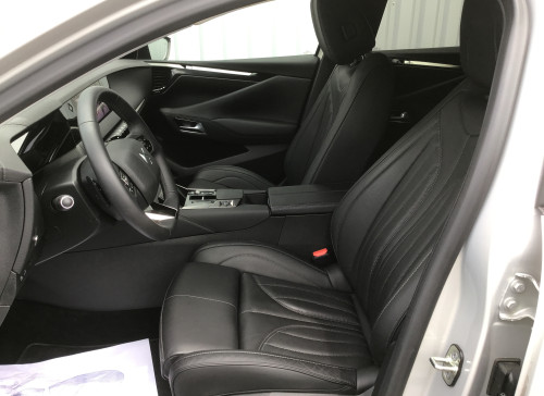 DS DS 4 Nouvelle BlueHDi 130 EAT8 Cross Rivoli