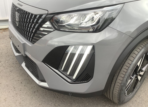 Peugeot 2008 Nouveau Hybrid 145 e-DCS6 Allure