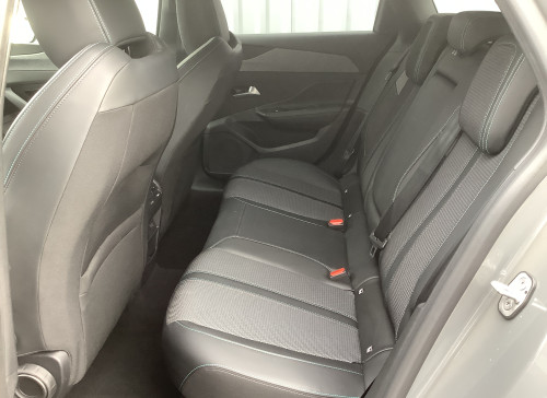Peugeot 308 SW Hybrid 145 e-DCS6 Allure