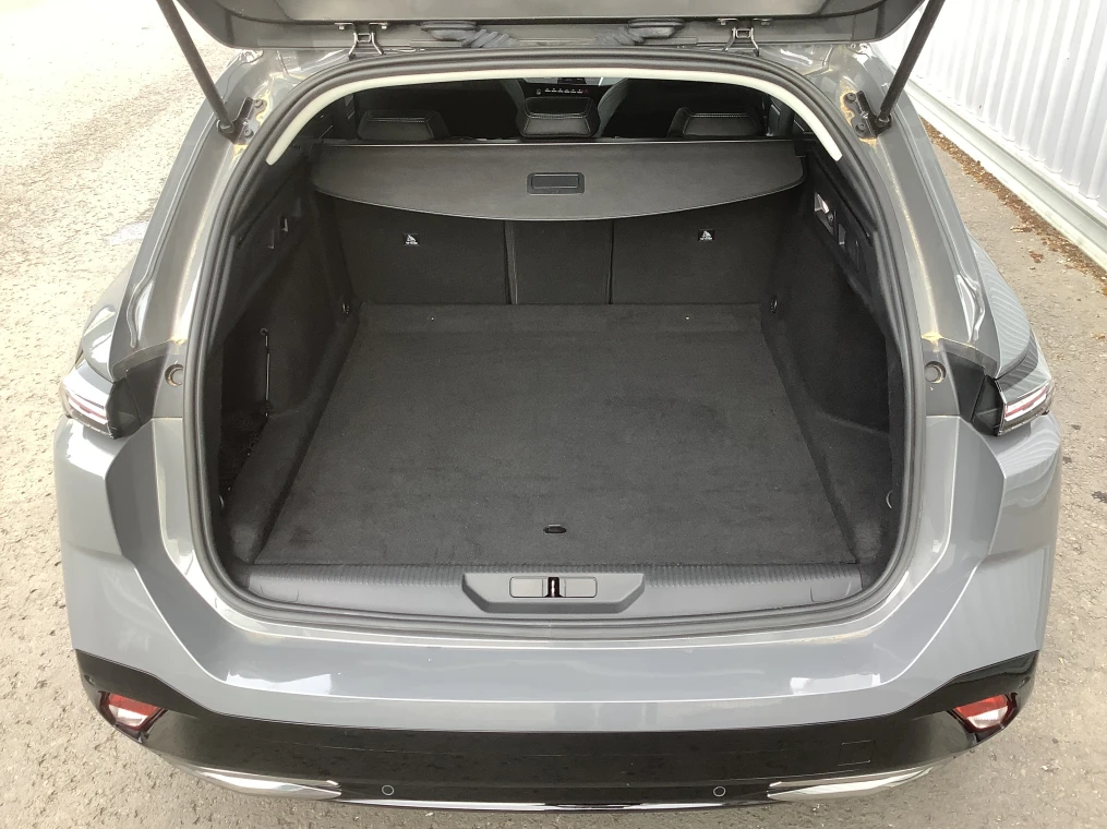 Peugeot 308 SW Hybrid 145 e-DCS6 Allure