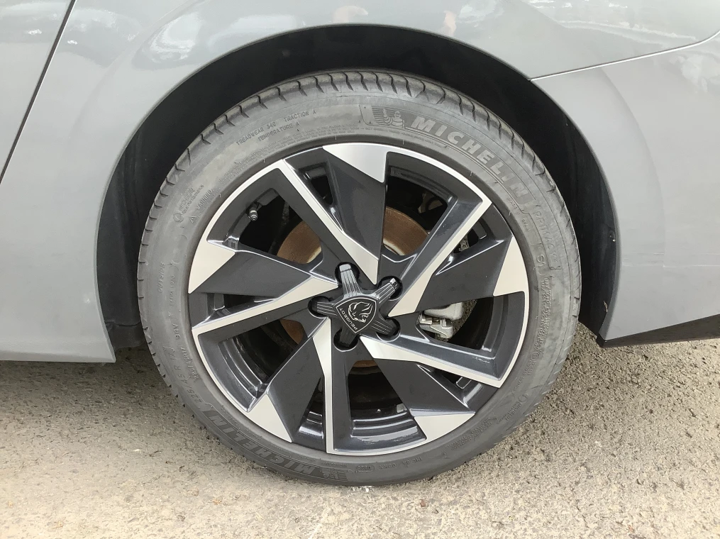 Peugeot 308 SW Hybrid 145 e-DCS6 Allure