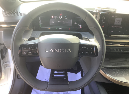 Lancia YPSILON Nouveau 1.2 Ibrida 100ch eDCT6 LX