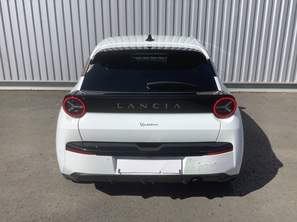 Lancia YPSILON 1.2 Ibrida 100ch eDCT6 LX